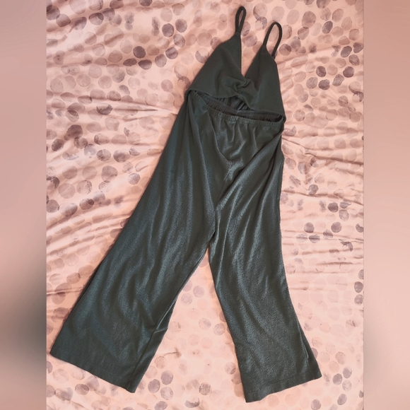 Maternity Jumpsuit - Picture 1 of 3